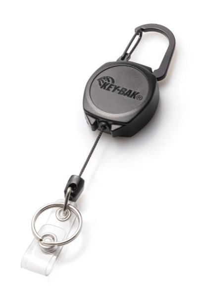 retractible_id_holder